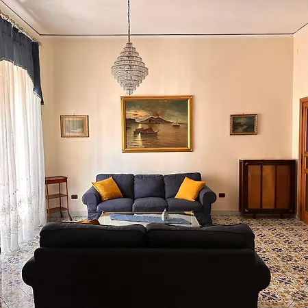 Maman Suite, City Center Near Molo Beverello-3